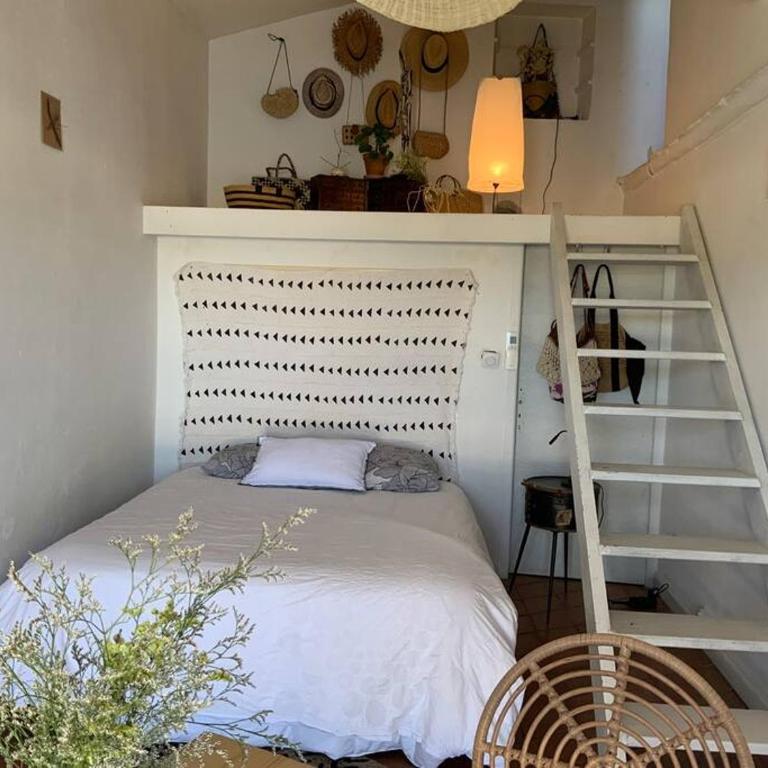 Maison charmante au bord du Rhône. - Maison 1 Chambre - 14