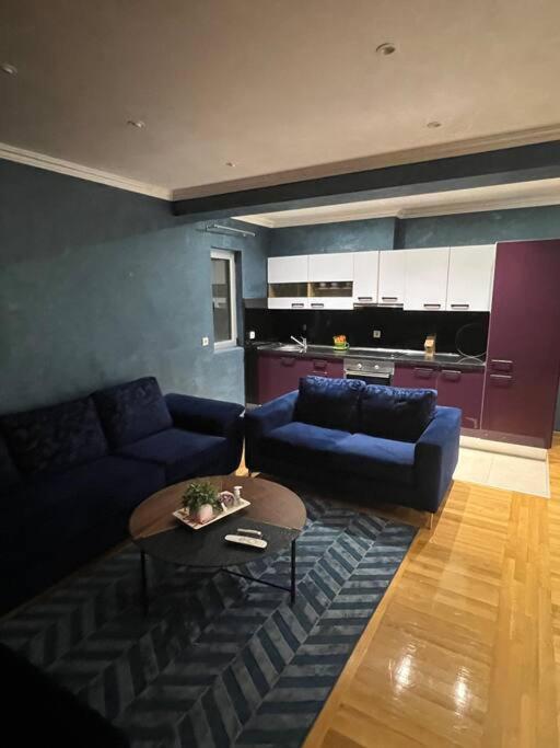 Flat in Budva - One-Bedroom Apartment - 8