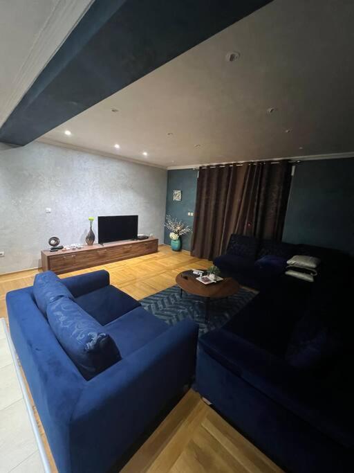 Flat in Budva - One-Bedroom Apartment - 12
