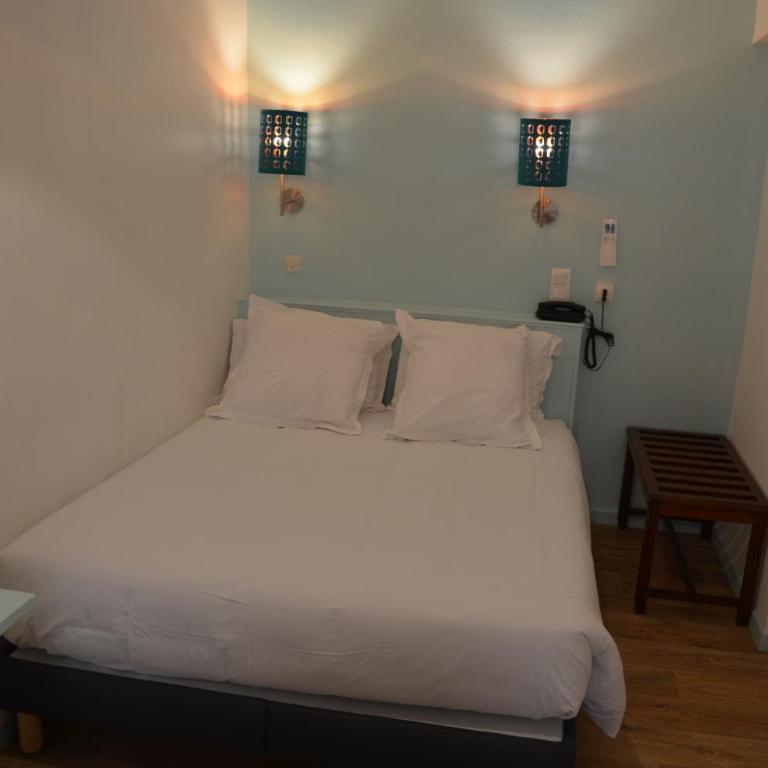 Hôtel Les Corps Saints - Chambre Double Confort - 8