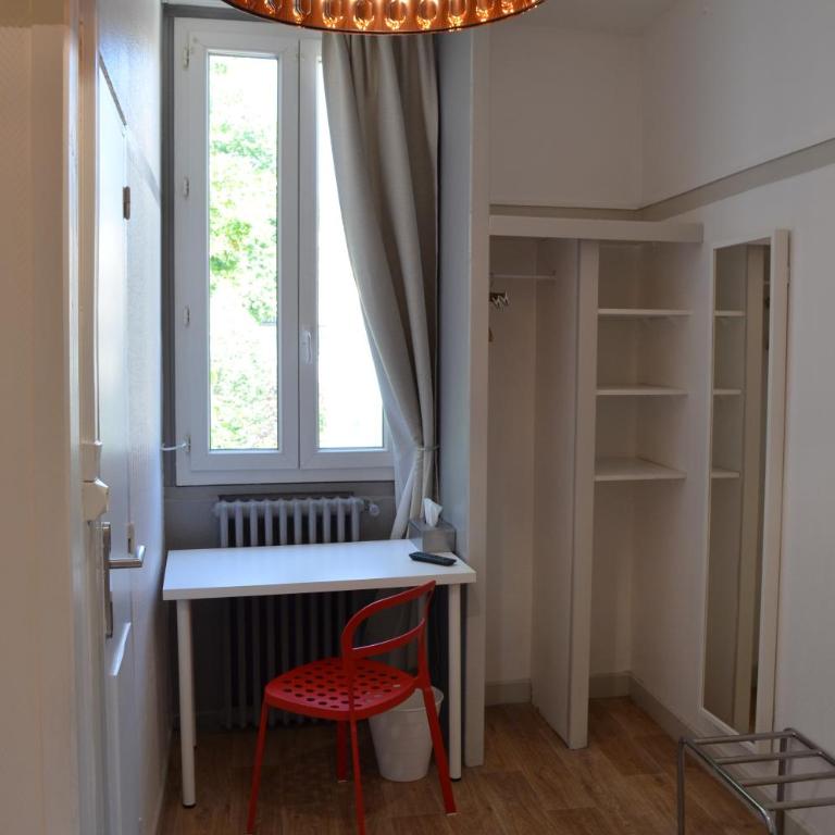 Hôtel Les Corps Saints - Petite Chambre Double - 4