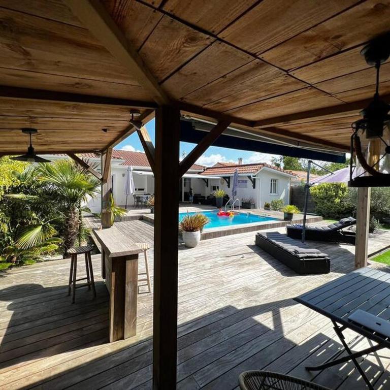 Villa Nolaene, 8-9 pers, Piscine, Calme et Moderne - Villa - 19