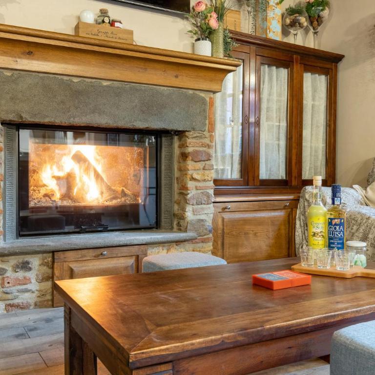 Accogliente Casa A Capannori Con Cucina - Casa Vacanze con 4 Camere da Letto - 9