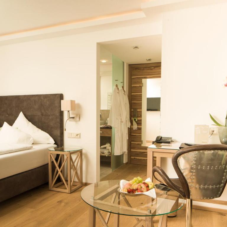 Hotel Neuhaus - Superior Doppelzimmer - 3