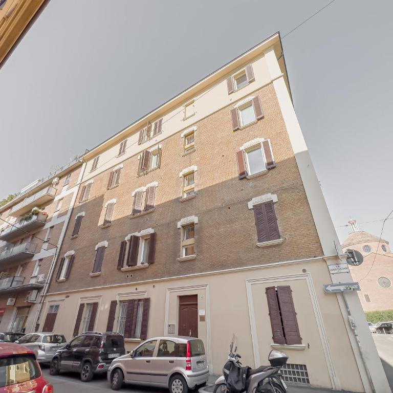 Realkasa Mura del Borgo di San Pietro - Appartamento con 2 Camere da Letto - 3