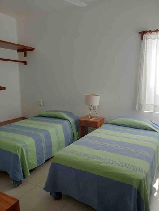 Apartment Tortugas - rooms with AC and great pool at 5 min from Carrizalillo beach and Benito Juarez Bulevard - Apartamento de 2 dormitorios - 15