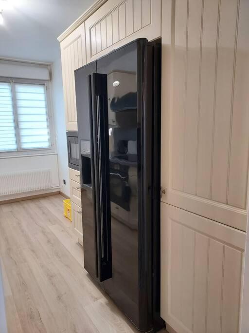 Grand appartement 2 chambres Calme Parking - Apartment mit 2 Schlafzimmern - 22