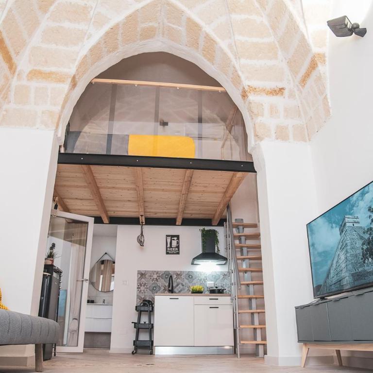 Asmara exclusive "Loft industrial" - Appartamentino su 2 Livelli - 2