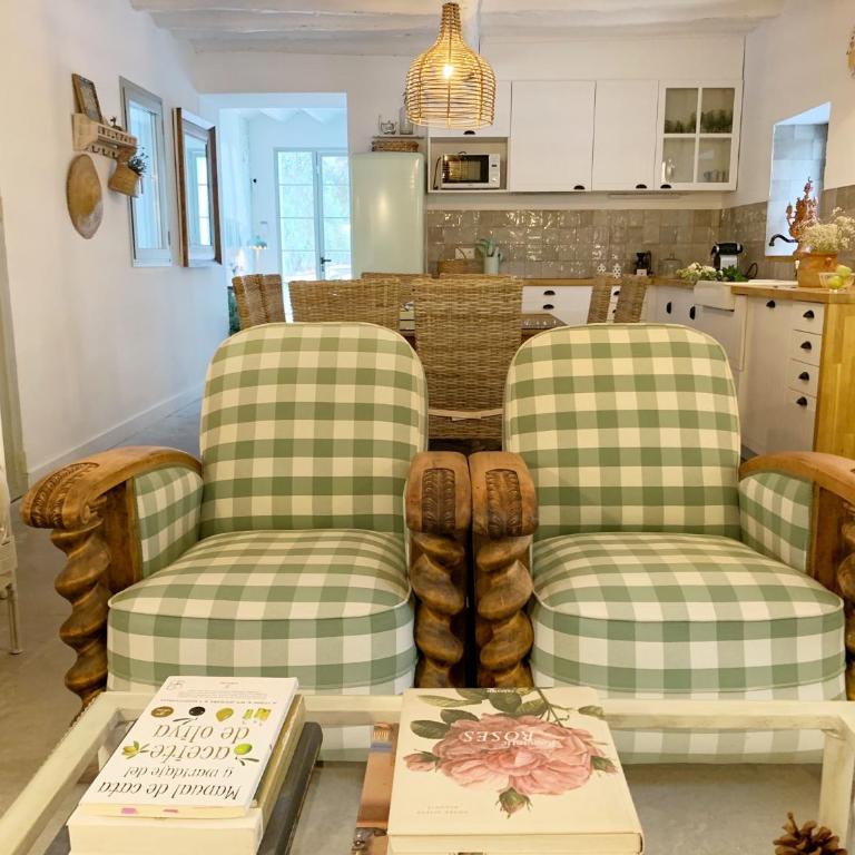 Syvyle - Three-Bedroom House - 16