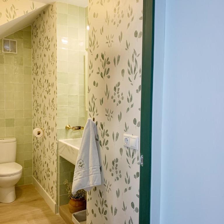 Syvyle - Three-Bedroom House - 19