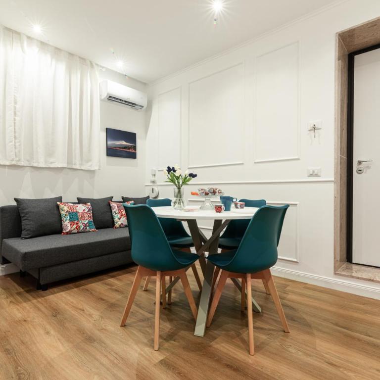 AGF Luxury Apartment - Two-Bedroom Apartment - 16