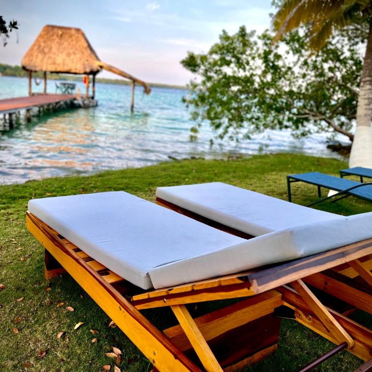Cabaña con muelle privado en la Laguna de Bacalar - Casa de 3 dormitorios - 9