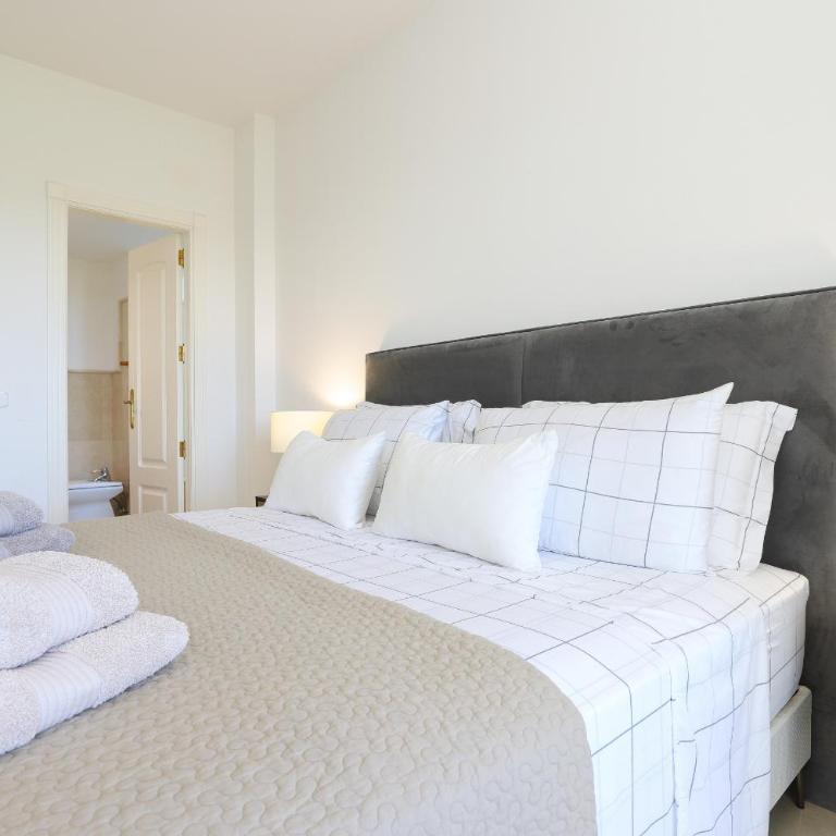 Frontline beach ground floor apartment - Los Monteros Palm Beach - Apartment with Sea View - 24