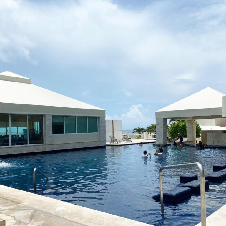 Renovated Studio in Cancun Beach at the Hotel Zone - One-Bedroom Apartment - 43