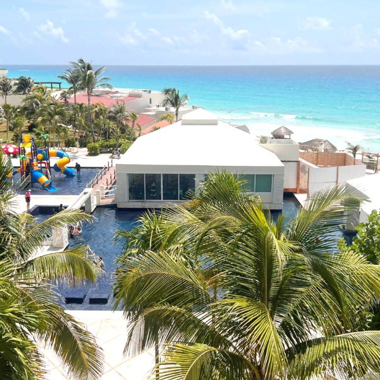 Renovated Studio in Cancun Beach at the Hotel Zone - One-Bedroom Apartment - 61