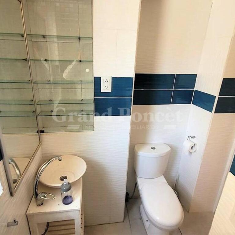 Historic San Telmo Cozy spacious apt large groups and families for your Perfect Stay, ATENCIÓN PRECIO DE RESERVA EN DOLARES O PESOS DOLAR BLUE - Apartamento - 5