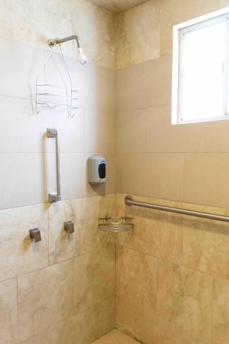 Suites Apodaca - Budget Double Room - 6