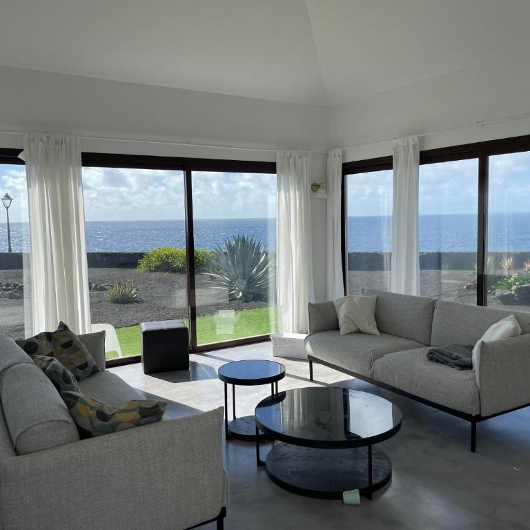 Villa Babel - First Line Seafront Holiday House - Casa de 3 dormitorios - 1
