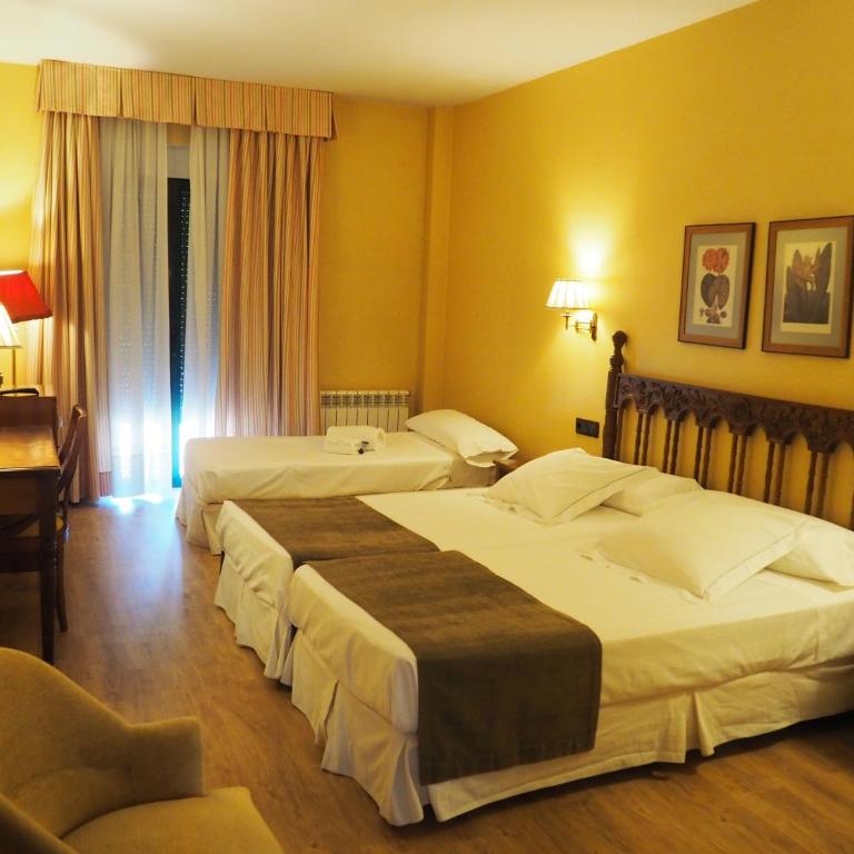 Hotel Ele Puente Romano de Salamanca - Habitación Triple - 7