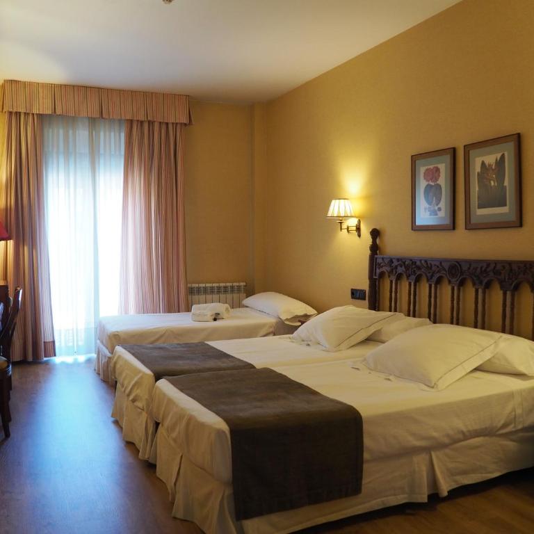 Hotel Ele Puente Romano de Salamanca - Habitación Triple - 5