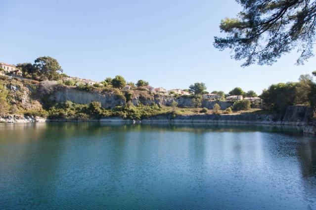 2-Bedroom Apartment Steps from Débarquement Beach with Pool - Maison 2 Chambres - 12