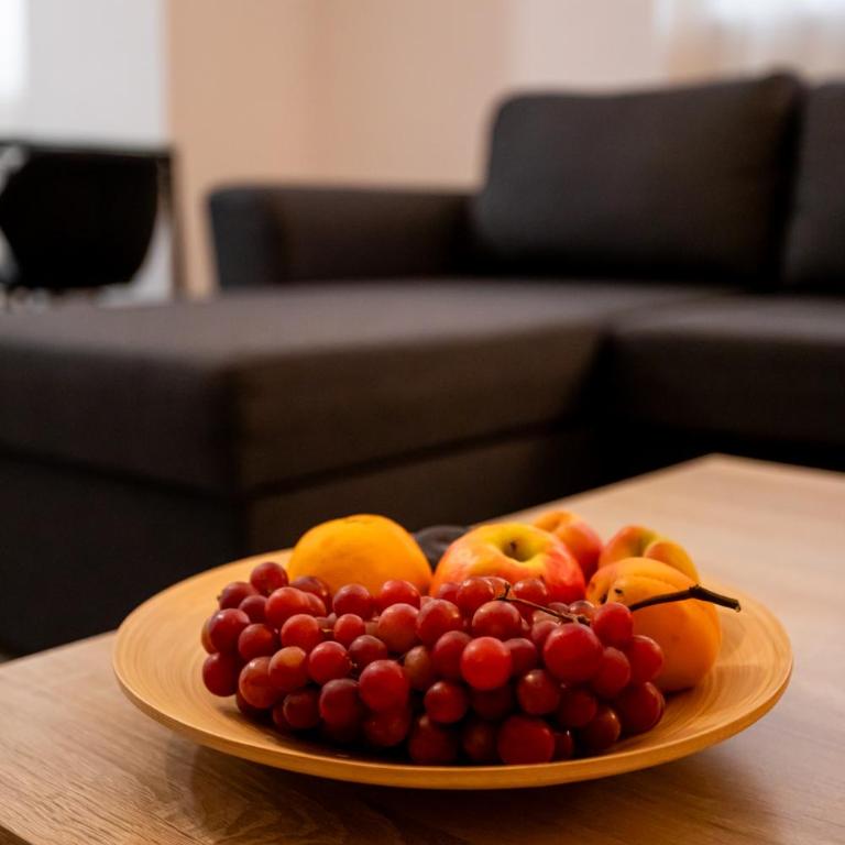 Apartamentos Doña Concha - One-Bedroom Apartment in ground floor with with access to a shared terrace - 16