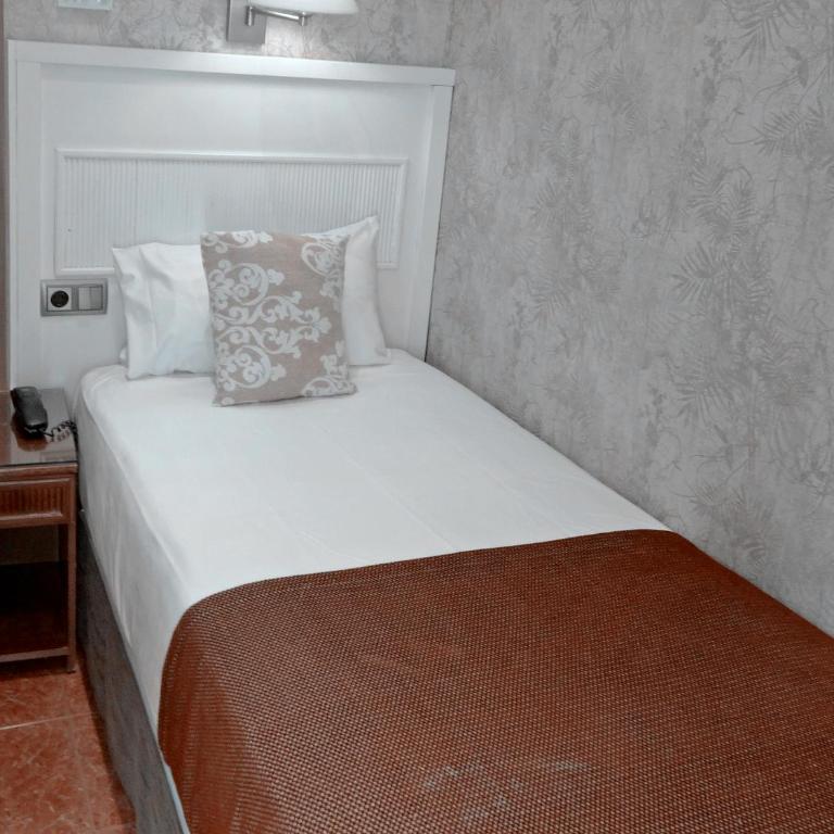 Hotel Lloret Ramblas - Single Room - 8