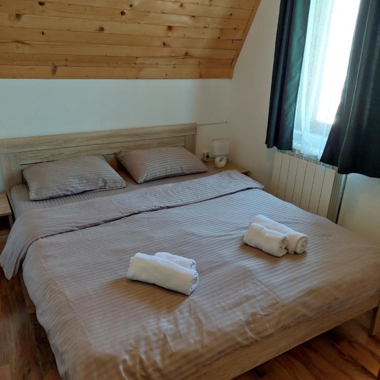 Apartments Harmony - Two-Bedroom Apartment - 11