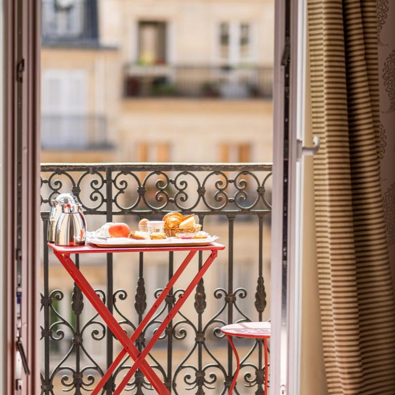 Hôtel Belfast - Chambre Double Supérieure avec Balcon - Vue sur Arc de Triomphe - 13