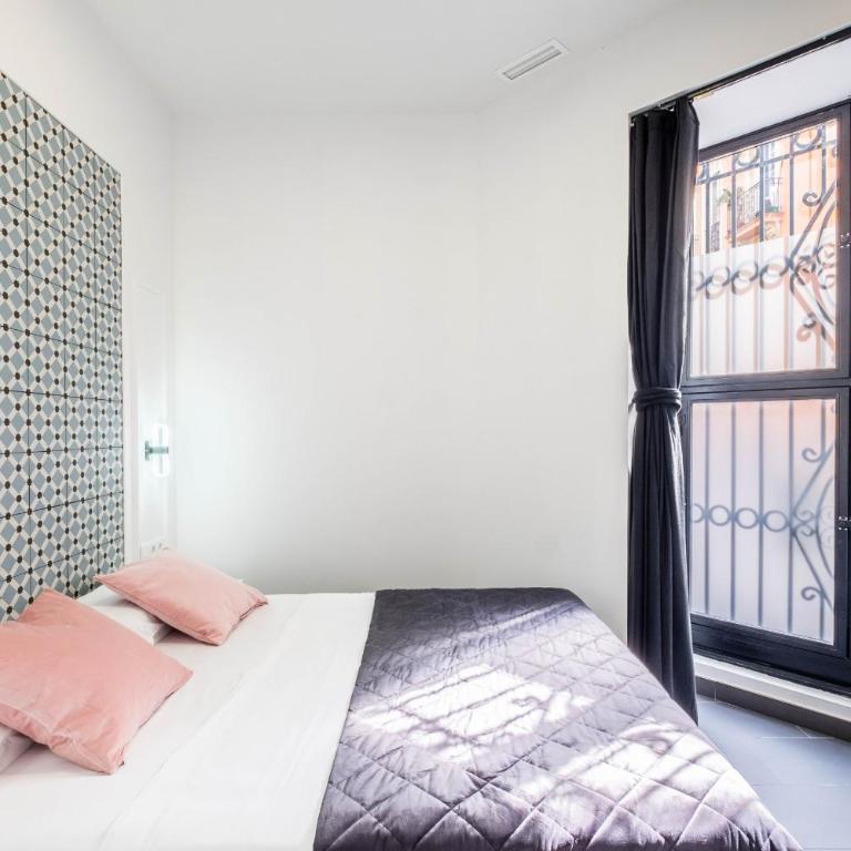 New and Modern Apartment with Comfy Beds - Two-Bedroom Apartment - 15