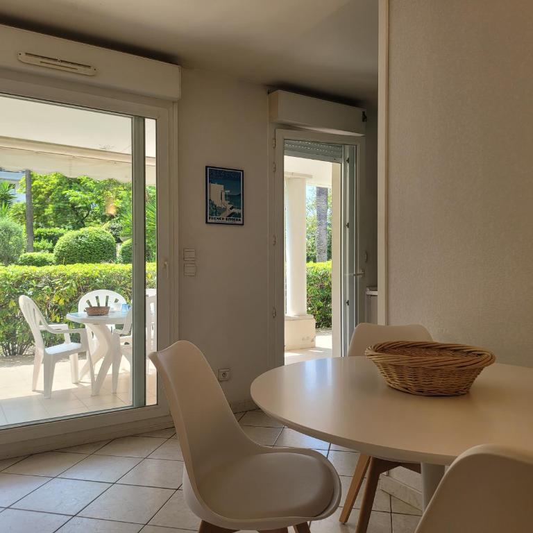 LE 5 TANIT - Appartamento con 2 Camere da Letto - 8