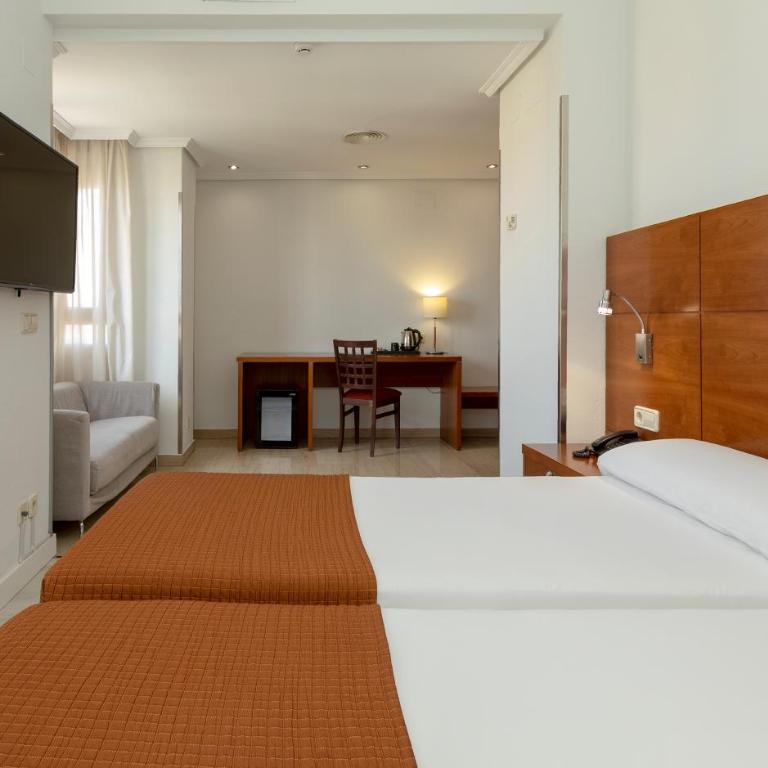 Porcel Torre Garden - Superior Double or Twin Room with City View - 2