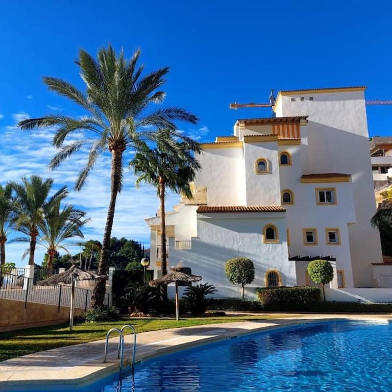 Apartamento con vistas al mar - Apartamento de 3 dormitorios - 1