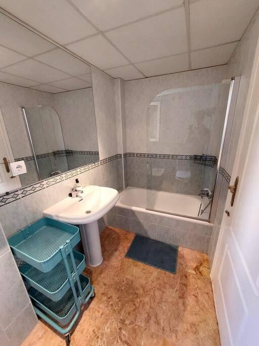 Apartamento con vistas al mar - Apartamento de 3 dormitorios - 25