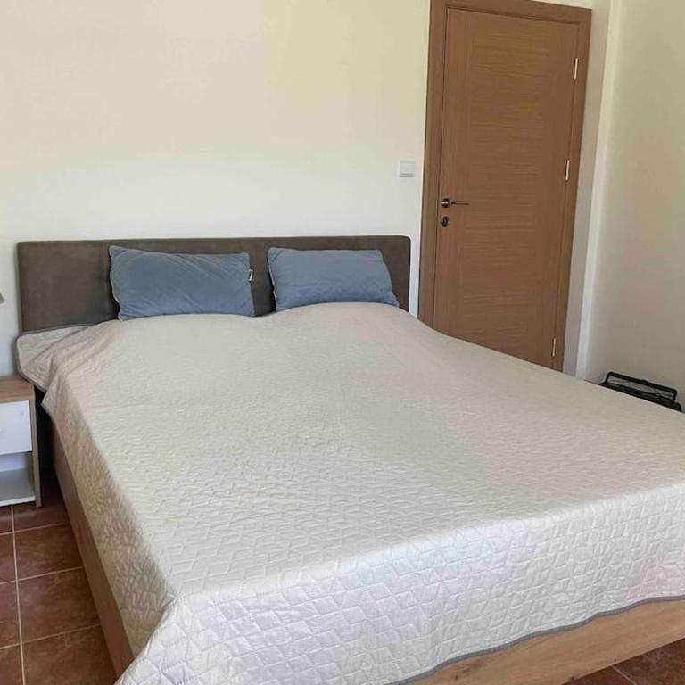 Apartment of 50 square meters - One-Bedroom Apartment - 4