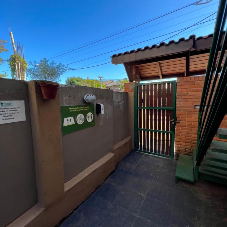 Flora Apartments - Apartment with Balcony - 50