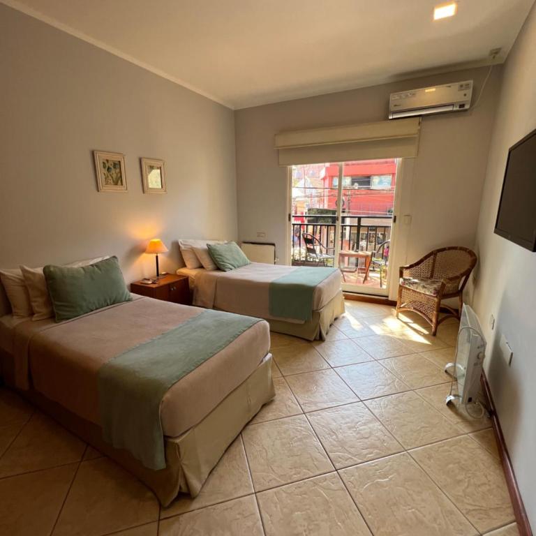 Flora Apartments - Apartment with Balcony - 56