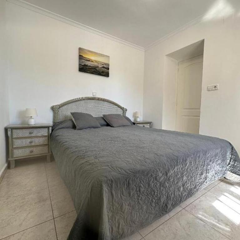 Apartamentos en la villa con el territorio común en Calpe - Three-Bedroom Apartment - 9