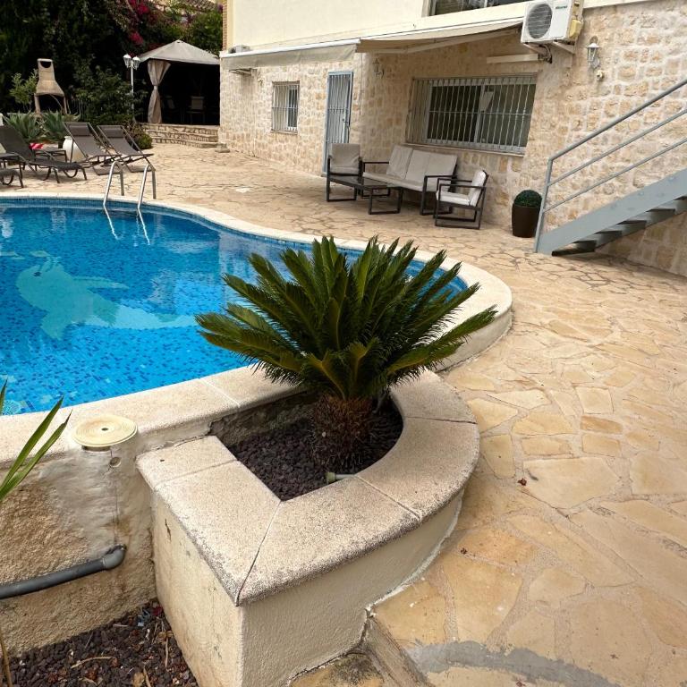 Apartamentos en la villa con el territorio común en Calpe - Three-Bedroom Apartment - 10