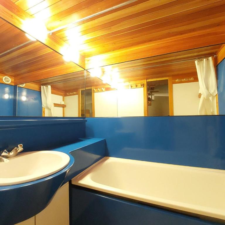 Duplex 5 personnes proche pistes et commerces, balcon sud-ouest - Arc 1800 - FR-1-411-197 - Studio - 11