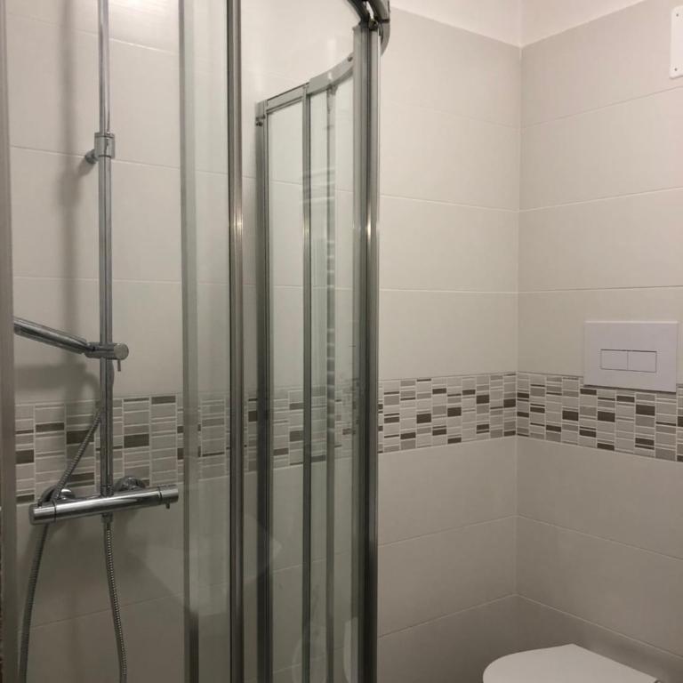 Via Mercato 20 - Appartamento con 1 Camera da Letto - 29