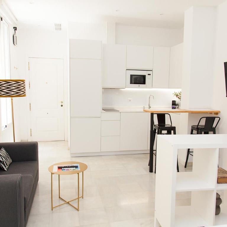 GoToSeville Siete Revueltas - Studio - 9