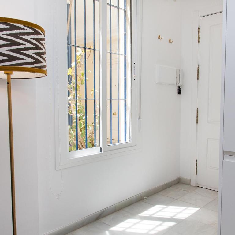 GoToSeville Siete Revueltas - Studio - 12