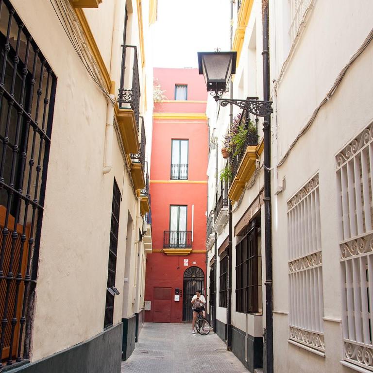 GoToSeville Siete Revueltas - Studio - 19