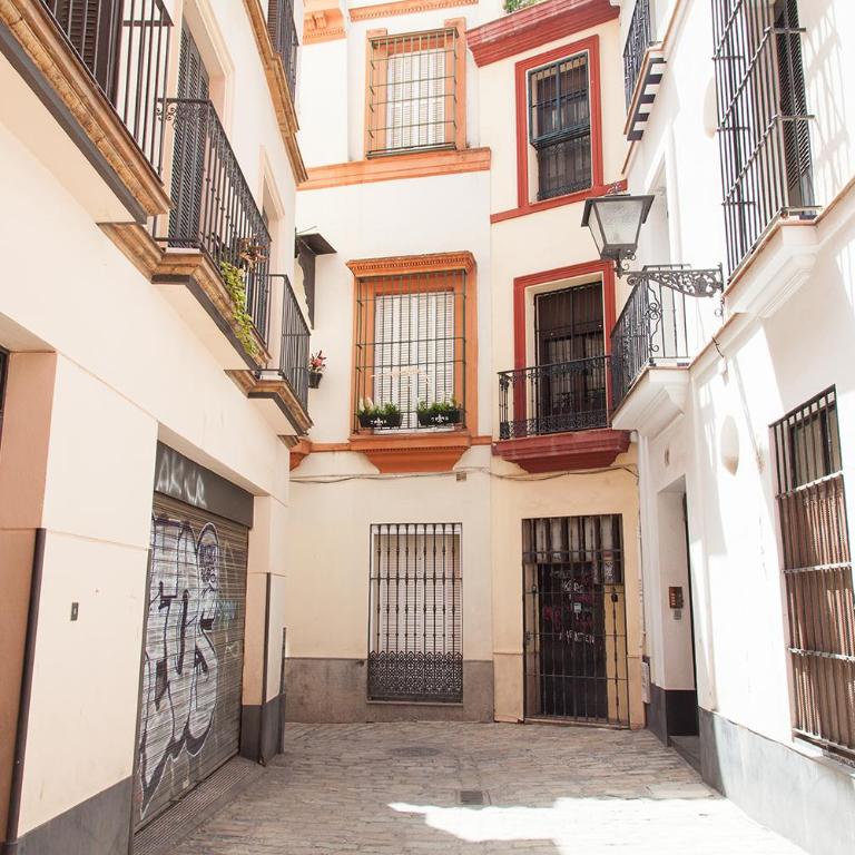 GoToSeville Siete Revueltas - Studio - 27