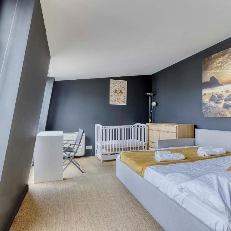 Luxury Penthouse with A/C Terrace & View-Le Marais - Penthouse - 13
