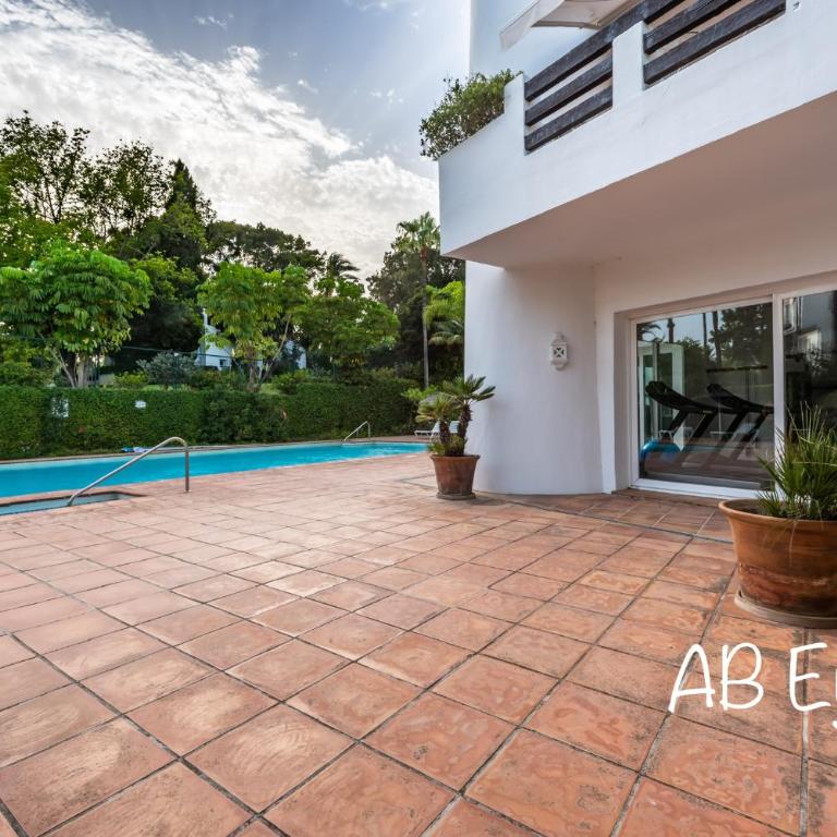 Alcazaba Beach Apartment - Apartamento de 3 dormitorios - 35