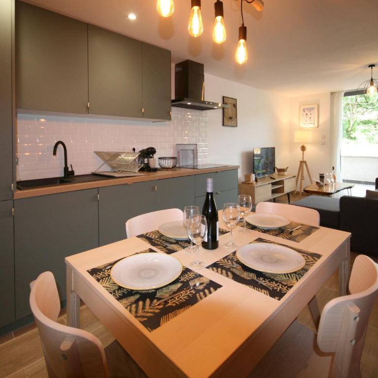Les appartements de Clélia - Appartement - Vue sur Jardin - 17