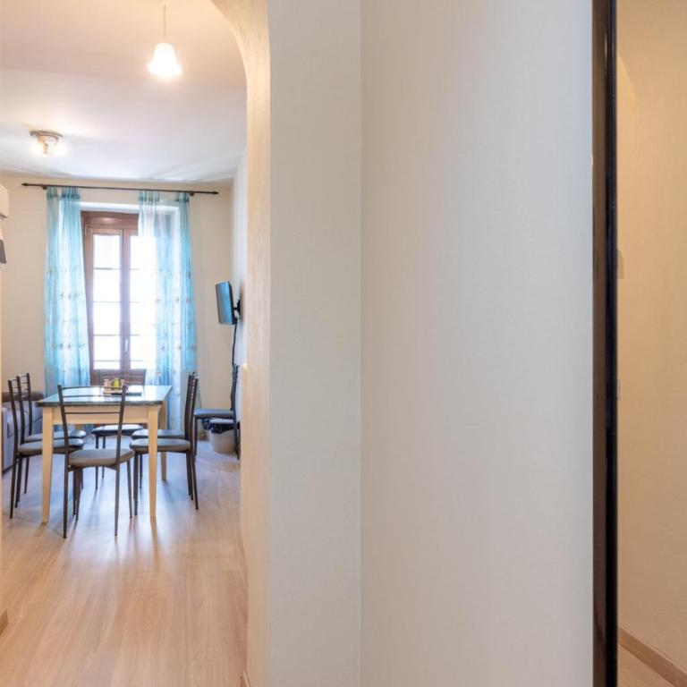 Aosta Centre Apartments - Porta Pretoria 56 - Appartamento con 2 Camere da Letto - 8