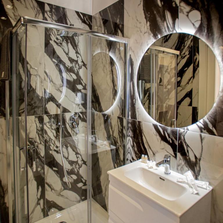 Forever Luxury Rooms - Camera Matrimoniale con Terrazza - 11